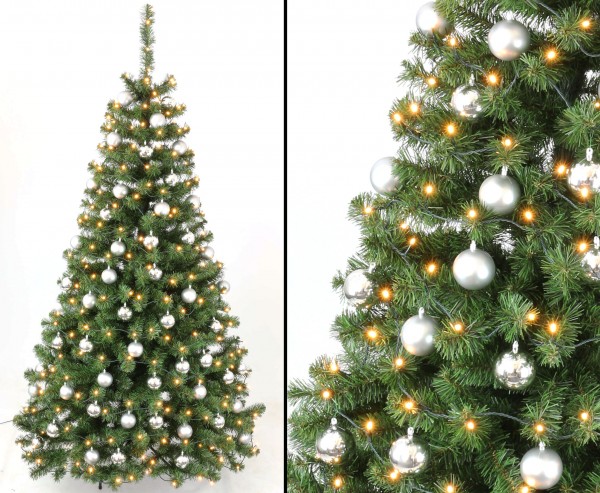Künstliche Weihnachtsbäume 210cm mit Christbaumkugeln silber und LEDs, schwer entflammbar
